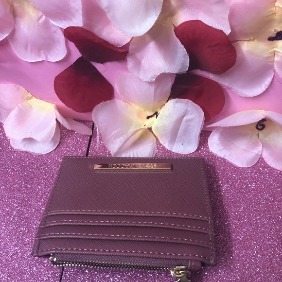 Wallet - Picture 2 of 6